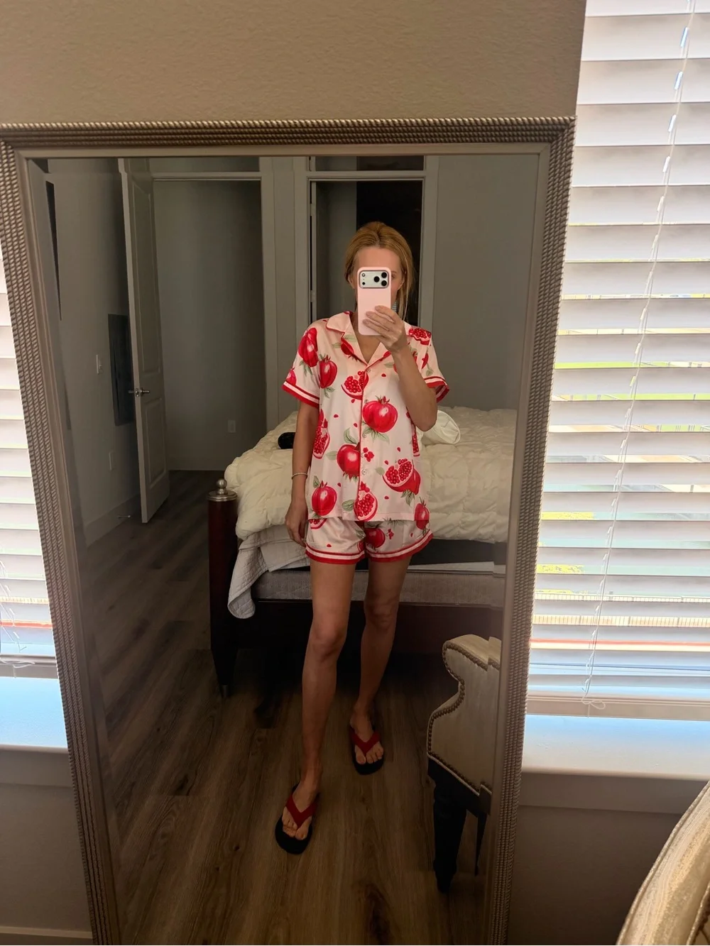 Women's Pink Pomegranate Print Pajama Set